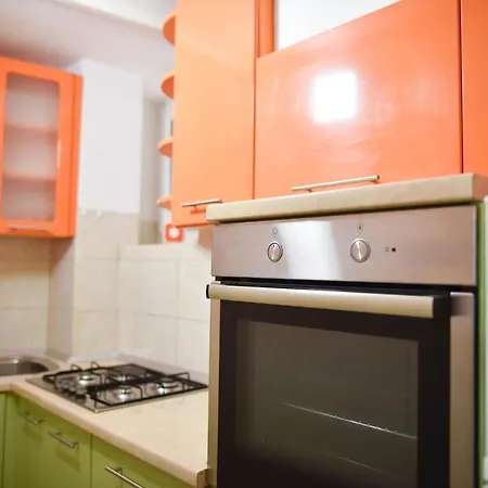 Luka's Amber In The Center Of Трогір