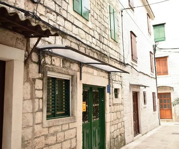 Appartement Luka's Amber In The Center Of Trogir