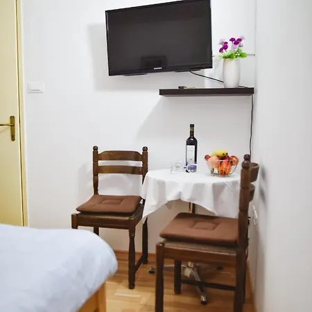 Luka's Amber In The Center Of Appartamento