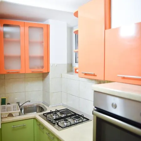 Luka's Amber In The Center Of